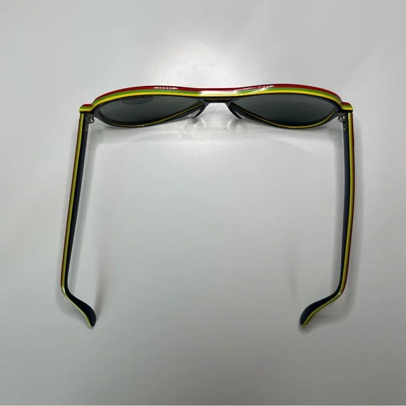 New Vintage B&L RayBan Vagabond G31 Mirror Black Red Green  display picture 1